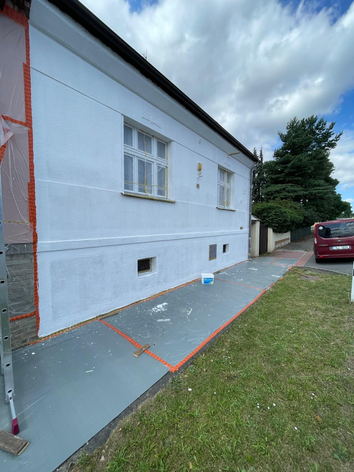 Fotodokumentace realizace — fasáda starého rodinného domu